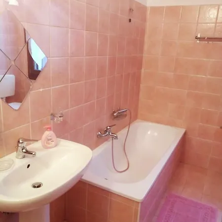 Citta Delle Rose 3 *